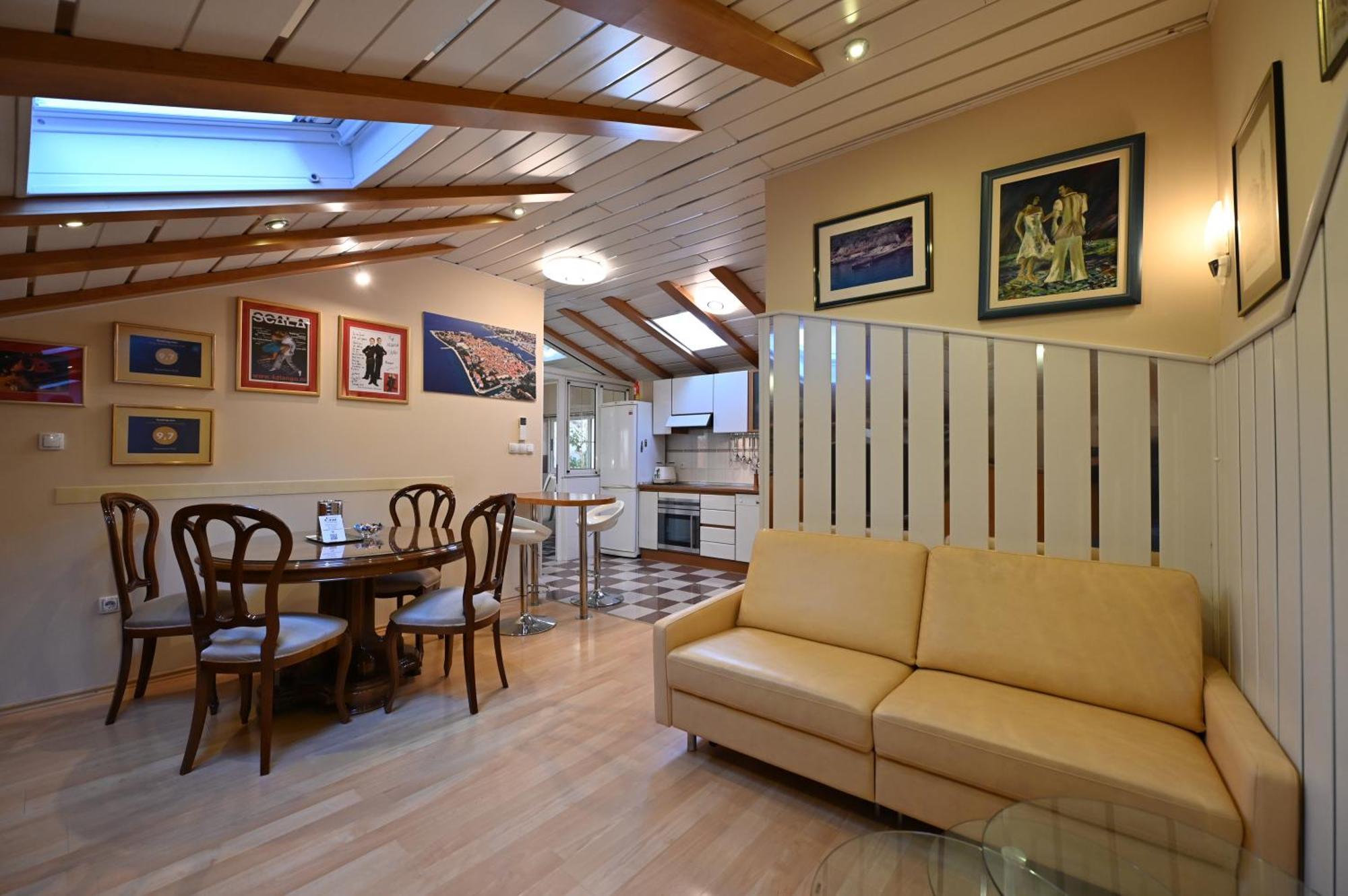 Apartment Eva ซาดาร์ ภายนอก รูปภาพ