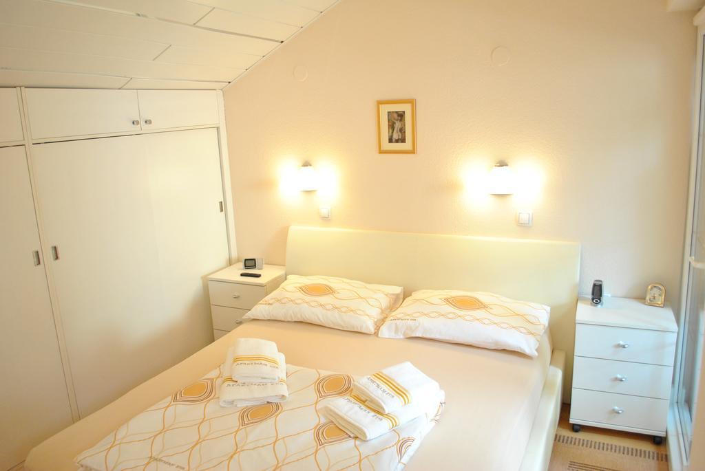 Apartment Eva ซาดาร์ ภายนอก รูปภาพ